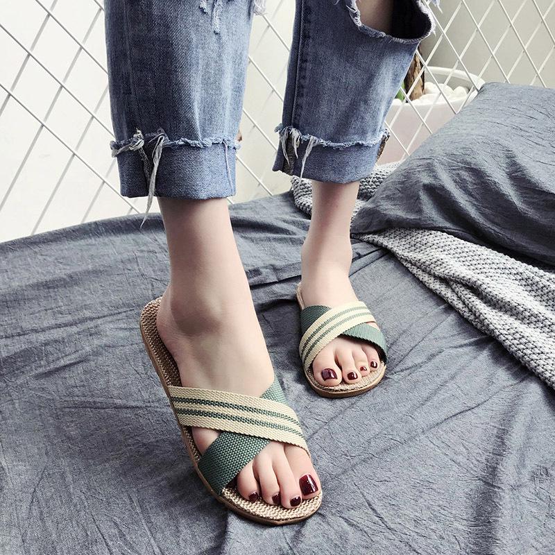Cotton and Linen Non-Slip Home Slippers for Men and Women – Indoor Summer Slippers with Thick Bottom for Wooden Floors.