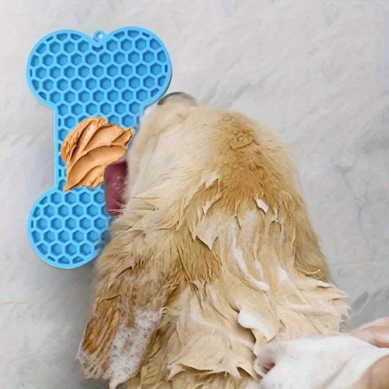 1PCS bone type silicone licking pad for cats and dogs, slow feeding pad for pets, slow feeding pad