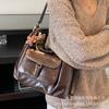 Casual large capacity retro bag women 2025 new versatile shoulder bag double shoulder backpack commuter bucket bag