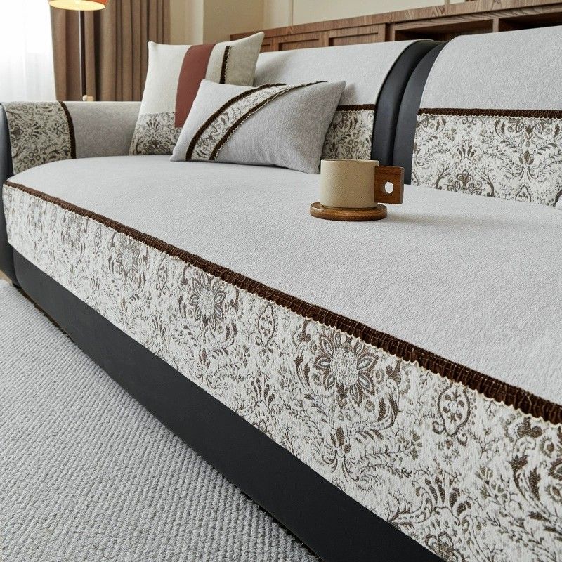 

Chenier Sofa Cushion, All-season Seat Cushion, Modern Non-slip Leather Sofa Cover Suitable for Bedroom, Living Room 90*160CM