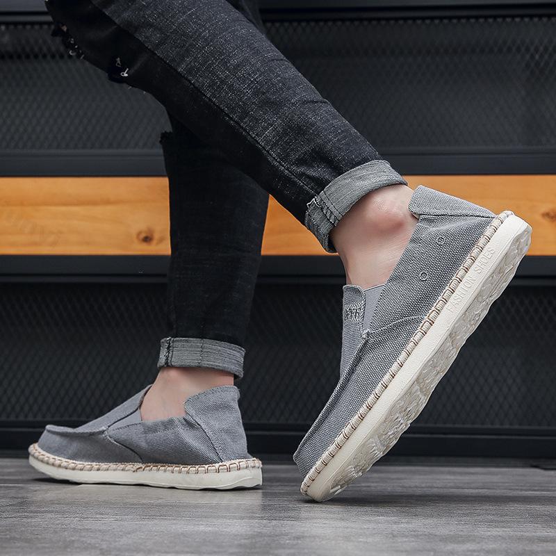Fashion Men's Retro Canvas Shoes Lightweight Soft Sole Loafers 2025 Spring Autumn Round Toe Non-slip Sneakers Zapatillas De Deporte