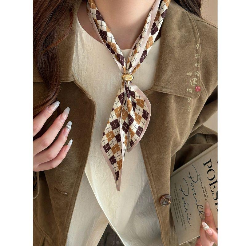

Women s Retro Cashew Flower Polka Dot Silk Scarf Necklace – High-End Autumn/Winter Versatile Neck Accessory