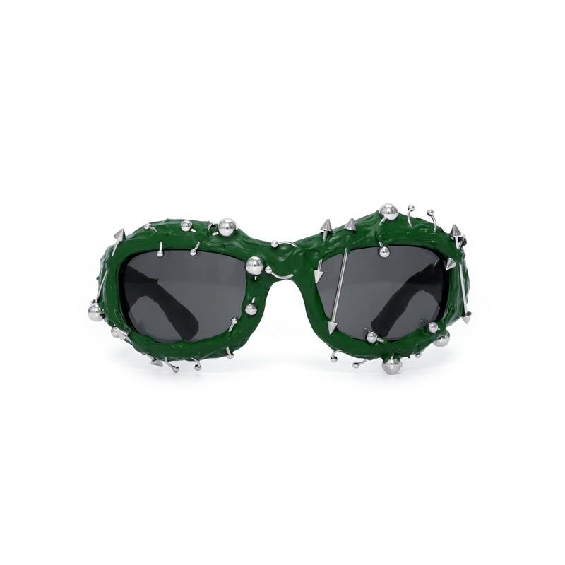 Trendy Fashionable Punk Vinyl Glasses For Men And Women Unique Style Retro Black Eyewear Stylish Glasses For Daily Wear And Special Occasions
