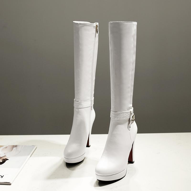 Moteriški aukštakulniai batai rudens ir žiemos nauji vandeniui atsparūs stalo storu kulnu didelio dydžio universalūs vidutinio ilgio batai