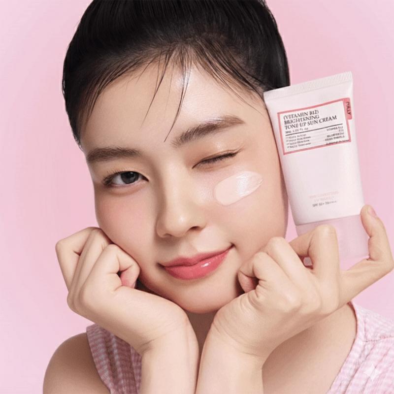 FULLY Vitamin B12 Brightening Tone Up Sun Cream SPF 50+ PA++++ 50ml