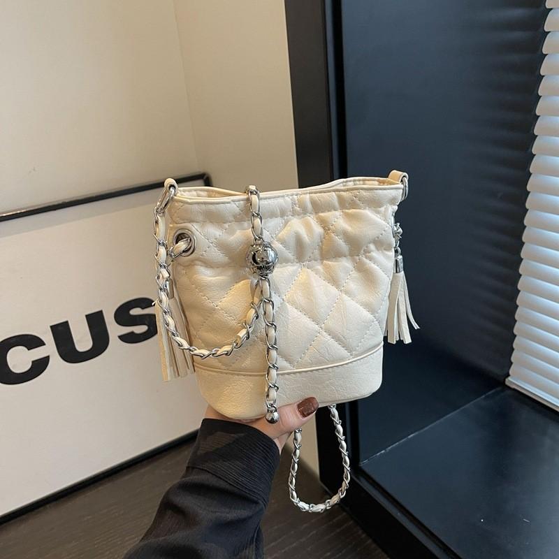 

IELGY Женская сумка с цепочкой из бриллиантов, сумка-ведро, универсальная сумка через плечо белый