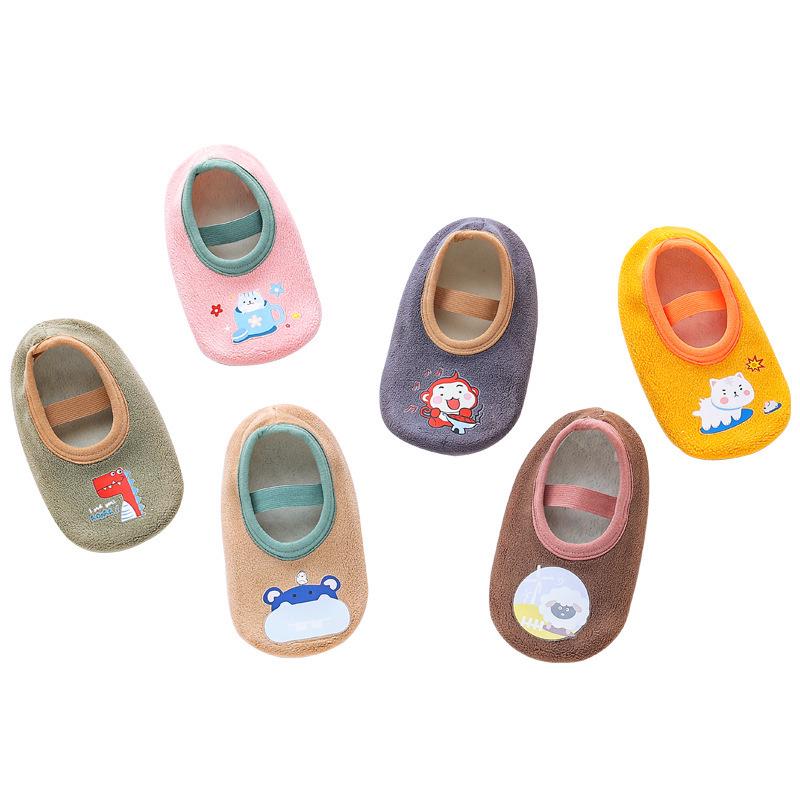 Geräuschlose Indoor Anti-Rutsch Baby Hausschuhe: Winterstil für Säuglinge im Alter von 1 Monat bis 1 Jahr