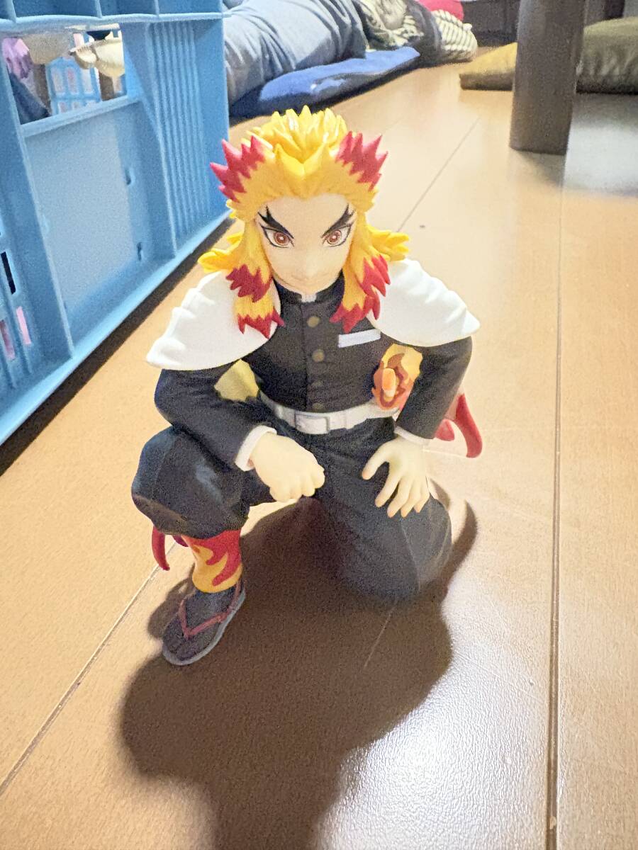 

SEGA Demon Slayer Kimetsu no Yaiba Chokonose Premium Figure Kyojuro Rengoku Pillar Meeting жёлтый
