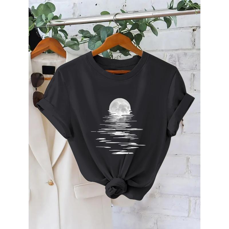 

European size Women S Casual Fashion Short-Sleeve T-Shirt with a Sun, And Star Pattern Print, a Unique Top for 4XL чорний