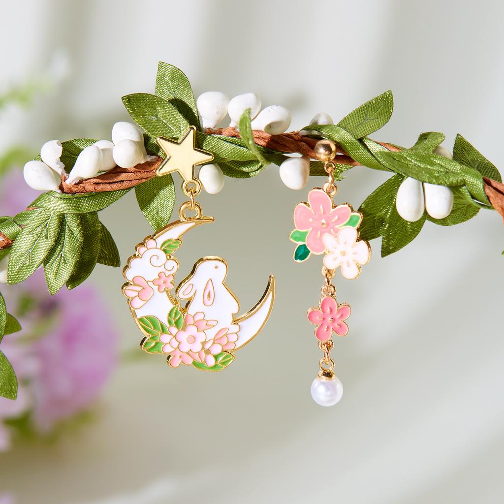 Korean Style Flower Cute Animal Asymmetric Dangle Earrings for Women Girls Sweet Temperament Tassel Earrings Party Jewelry Gift