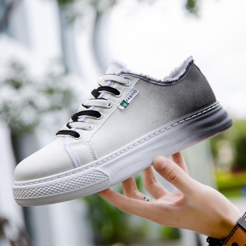 

Летние новые парусиновые туфли 2024 года, модные мужские дышащие повседневные мужские модные тенденции, корейская версия низких туфель 44 чёрный