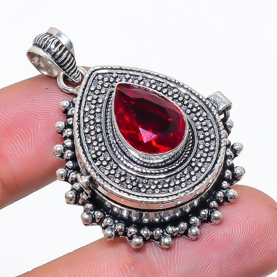 Натуральный гранат Мозамбика Камень 925 пробы Стерлинговое серебро Кулон 1,77  AP-14372