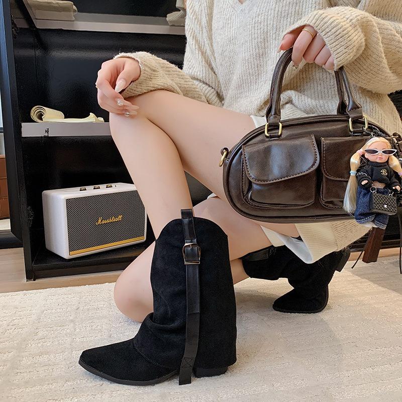 

Огромные, красивые, заброшенные сапоги-трубы в западном стиле, женские новые осенне-зимние ретро сапоги-мартенсы на толстом каблуке с острым носком 40 чёрный