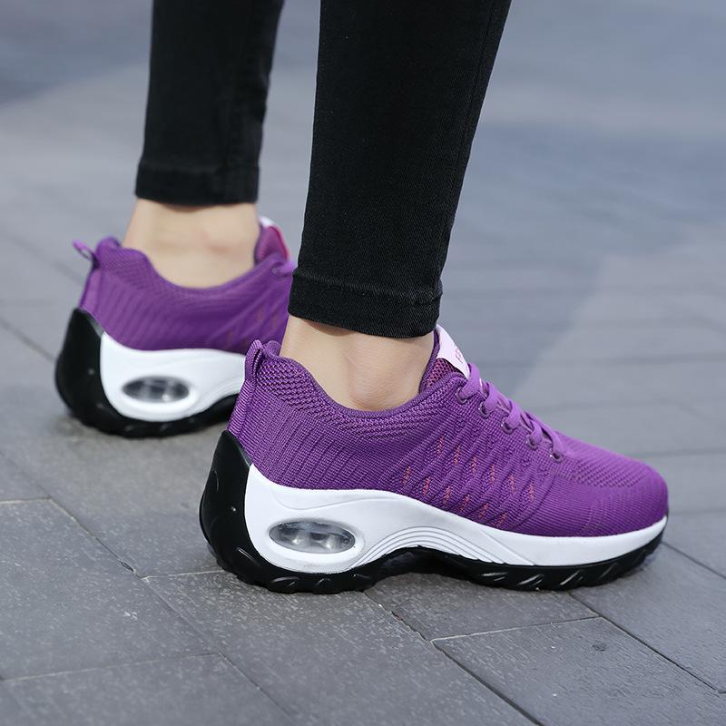 Hot-selling flying-woven women's shoes, new non-slip and wear-resistant dance shoes, breathable lace-up air cushion thick-soled rocking shoes, women