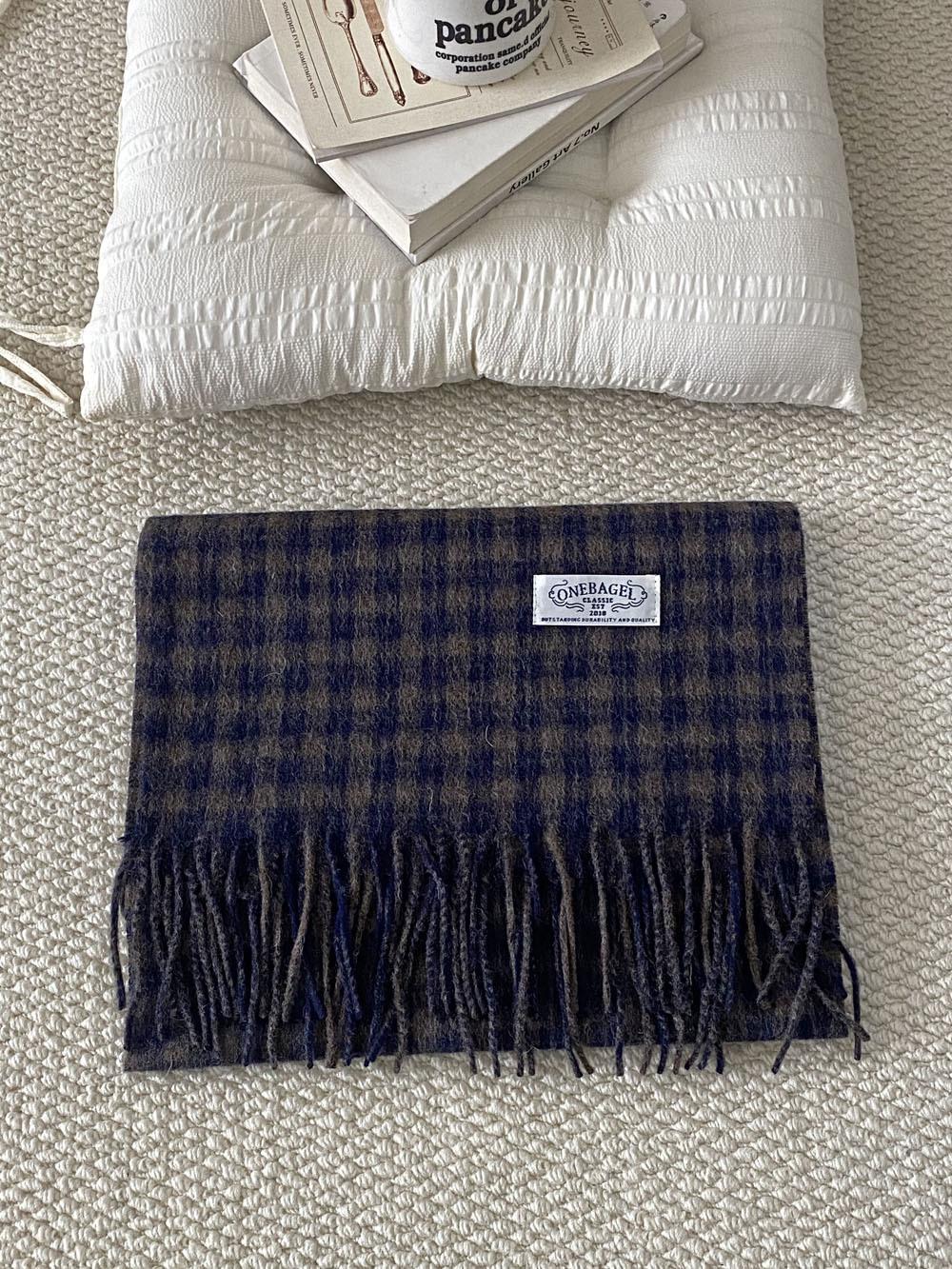 

Women s Korean Style Red Plaid Wool Scarf: Cozy Autumn/Winter Shawl темно-синий