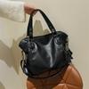 2026 New Large-capacity Bag Women's Bag Retro Versatile Messenger Bag Simple Casual Shoulder Tote Bucket