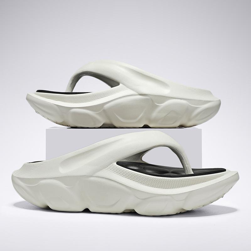 Fashion Men's Outdoor Indoor Thick Bottom Flip Flops Male Students Walking Casual Footwear Water Shoes