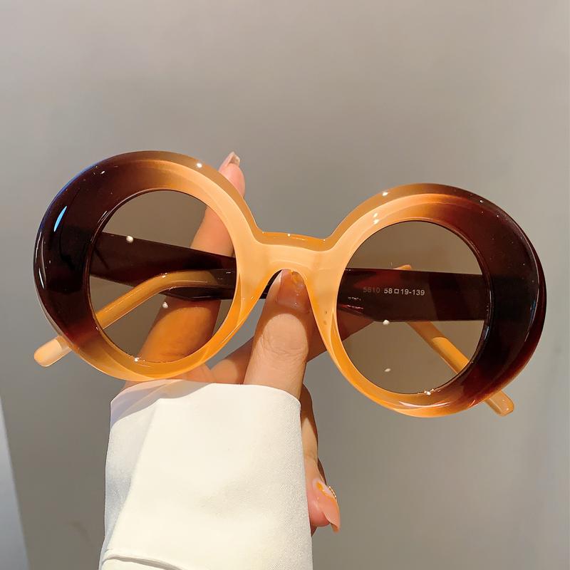 Vintage Round Sunglasses Women  New Fashion Candy Color Outdoor Beach Shades Trendy Ins Brand Designer UV400 Eyewear