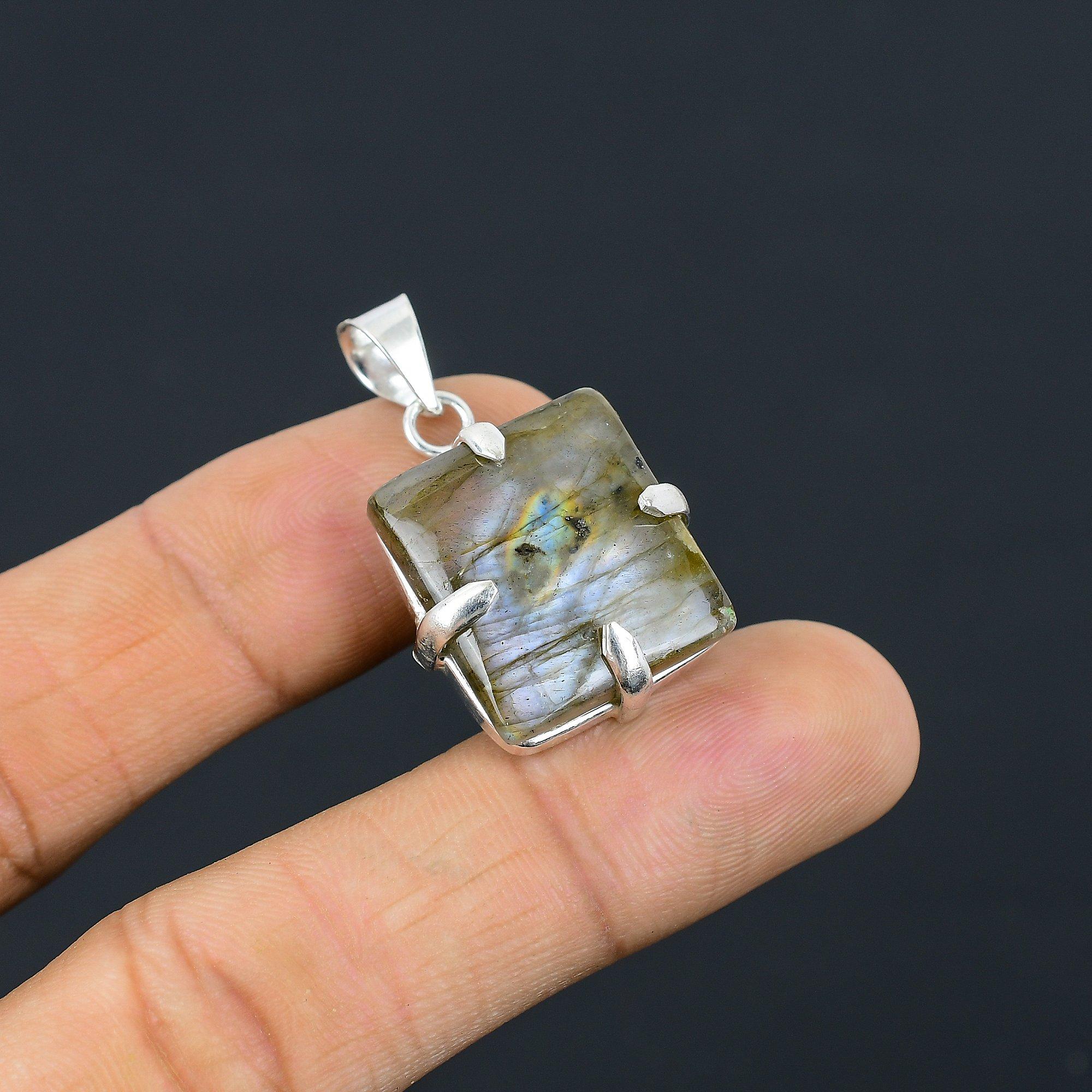 

925 Silver Square Labradorite Gemstone Third Eye Chakra Boho New Pendant Jewelry