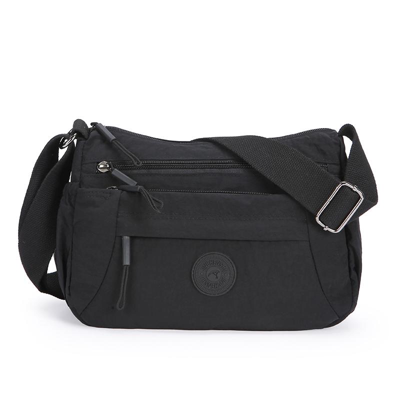 

Multi-Layer Lightweight Crossbody Bag Women s Shoulder Bag Middle-Aged Mother Bag чорний