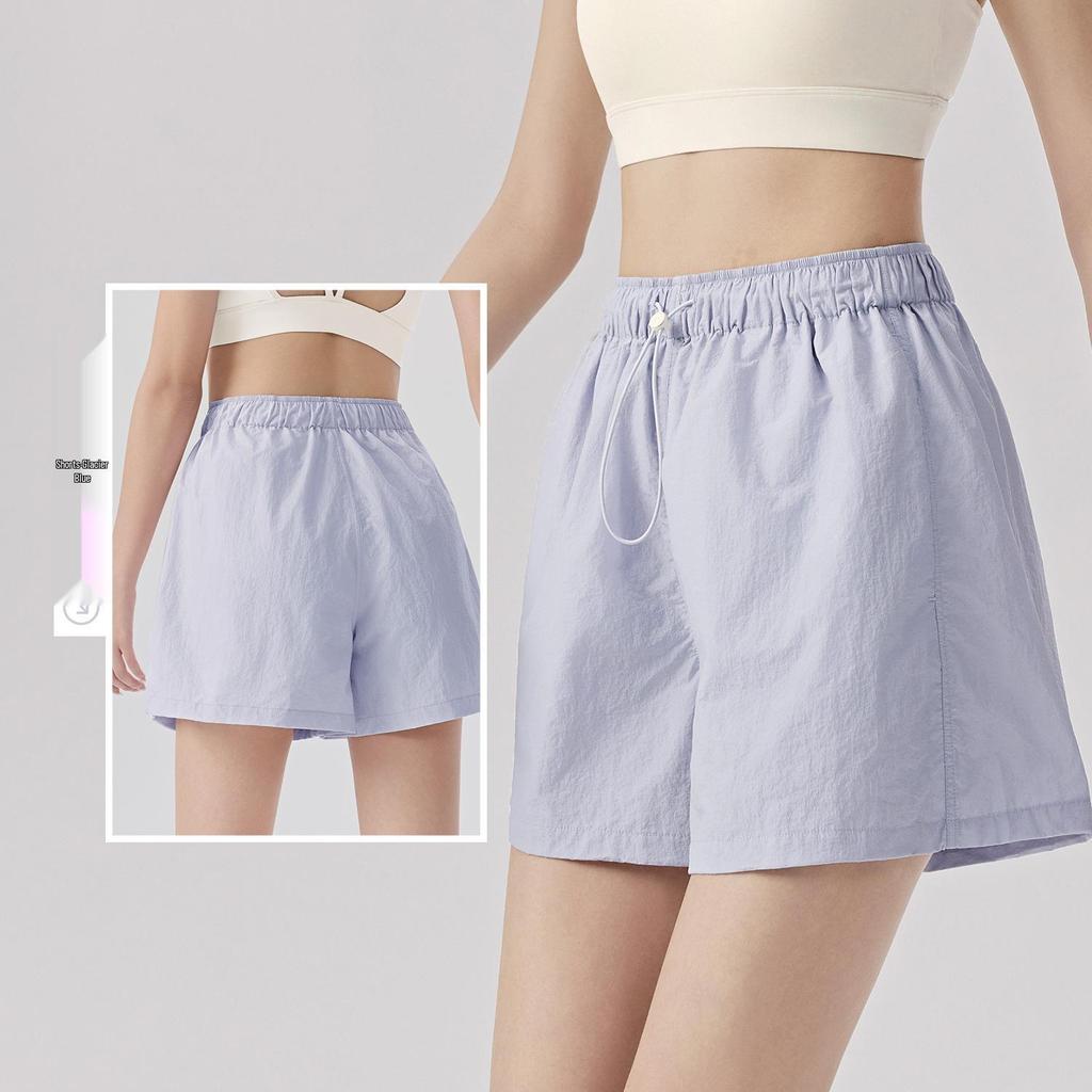 Lätt set för solskydd för kvinnor: Långärmad yogatäckning med huva och andningsaktiva, avslappnade sportshorts