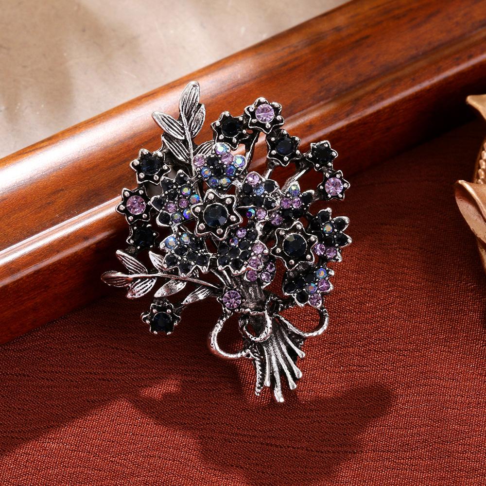 New fashion atmosphere fortune tree brooch high sense diamond-encrusted women's corsage coat pin accessories
