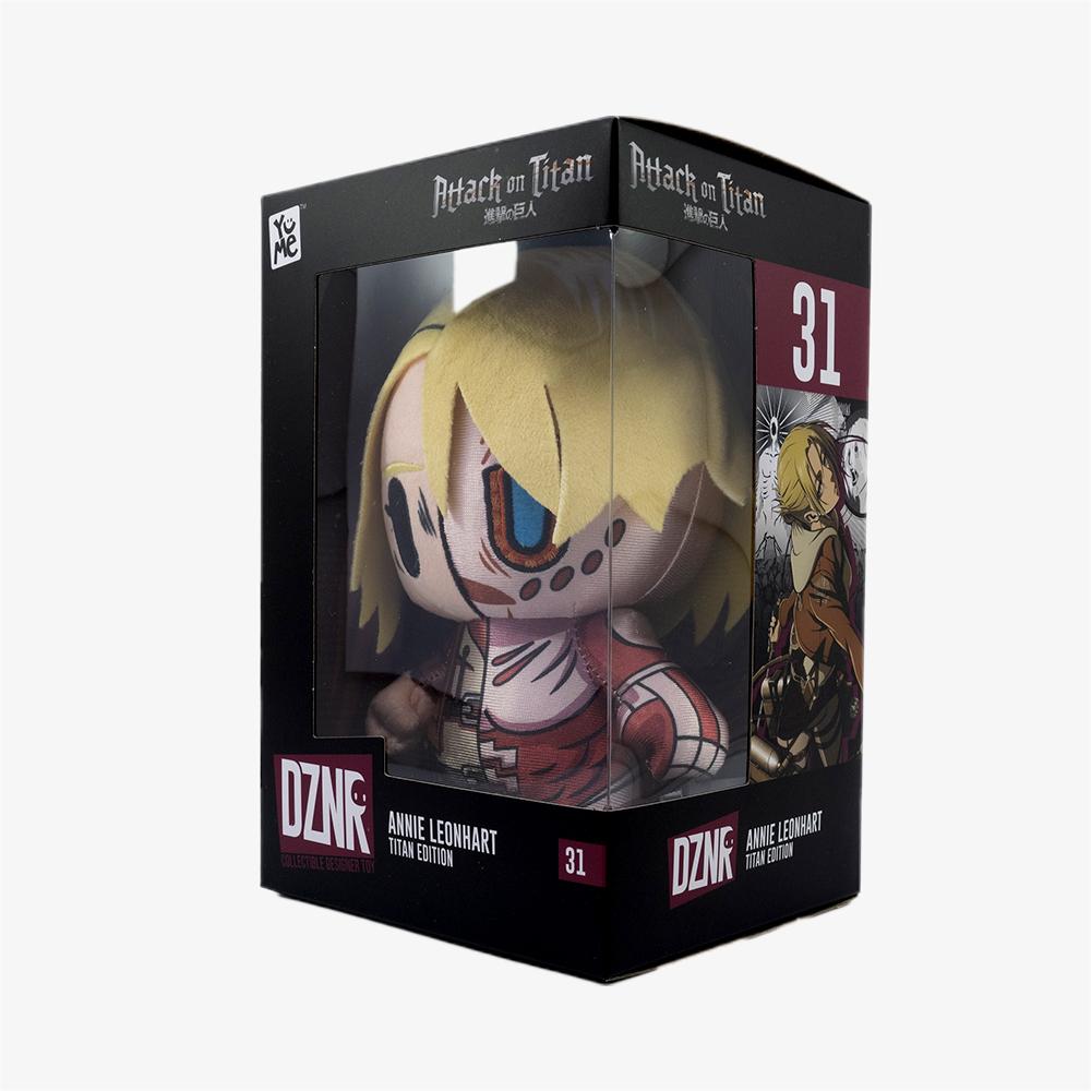 [young toys] Attack on Titan Annie Leonhart Female Titan Collectible Figure