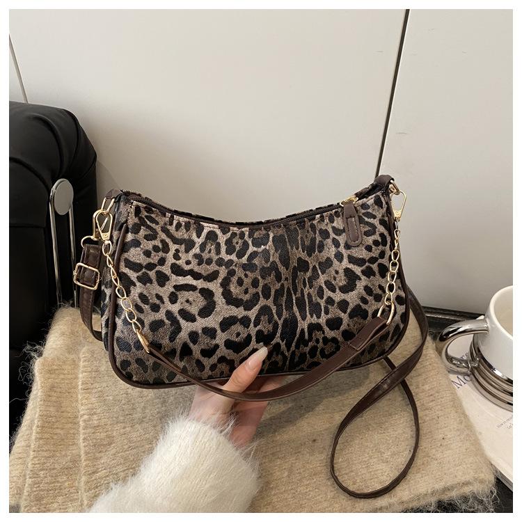 

New Fashi Simple Crossbody Bag Women Stylish Leopard Print Shoulder Bags Small Design Comfortable and Versatile Storage Bags кофейный