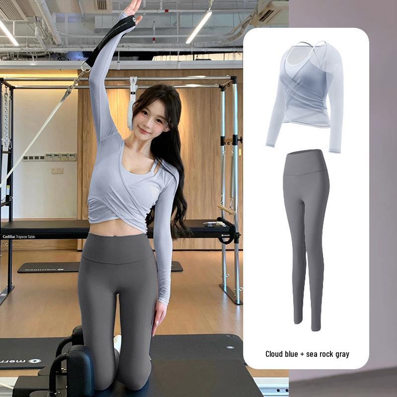 Women’s Waist-Cinching Pilates Set: Long-Sleeve Top, Slimming Design, Professional Yoga Wear