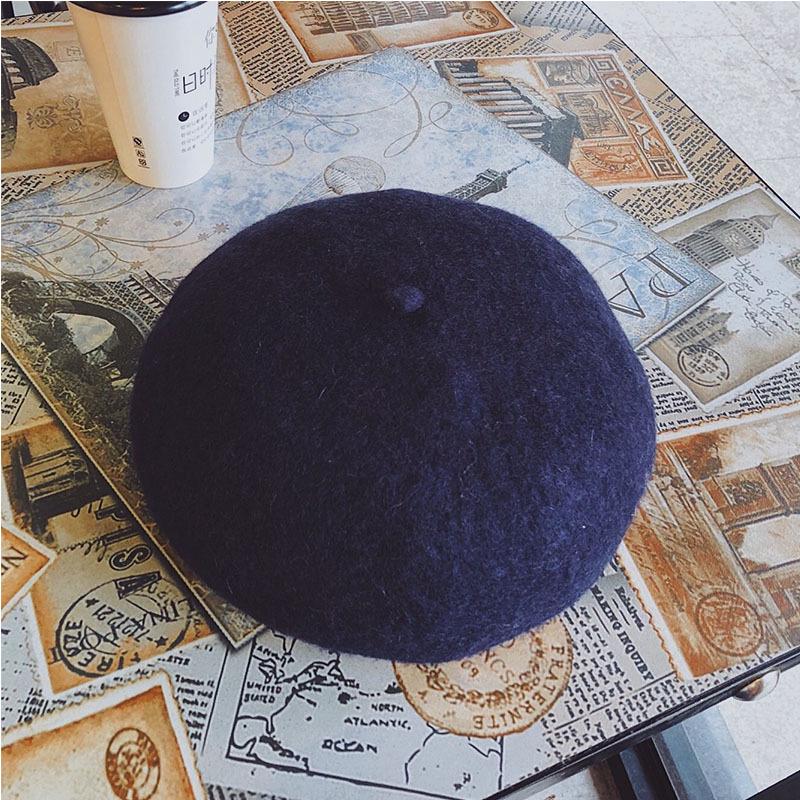 Beret ladies vintage woolen casual painter hat a simple bei hat trend