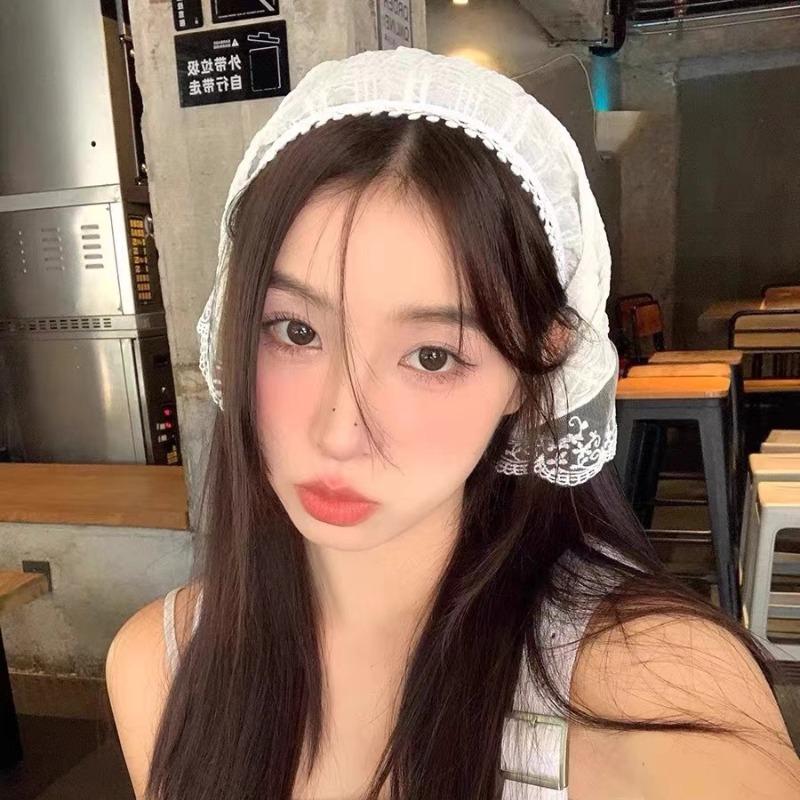 Ins Sweet Lace Hair Scarf Women Retro Triangle Hair Band Strap Hair-Bag Headscarf Hat Travel Photo Headband Turban Accessories
