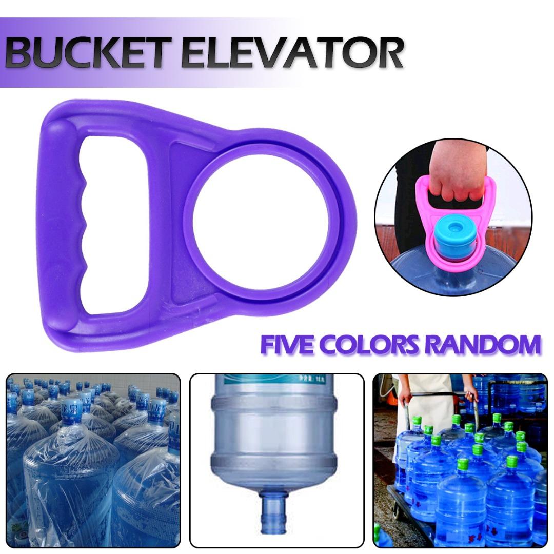 

Ручка для переноски бутилированной воды большой емкости ПДТО позволяет легко носить с собой 5 галлонов воды