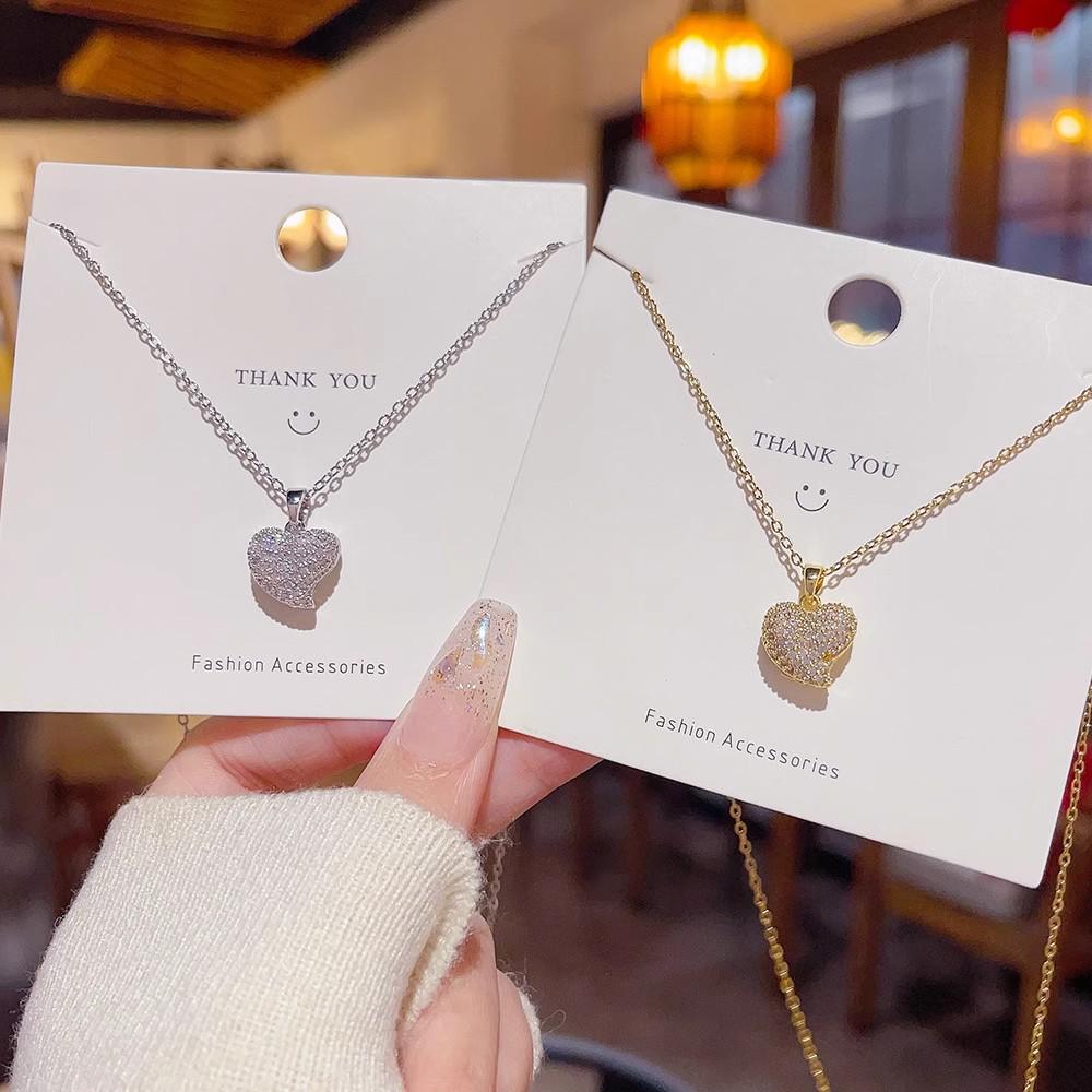 Elegant European and American Heart Necklace: Gold-Plated Copper Love Pendant for Women