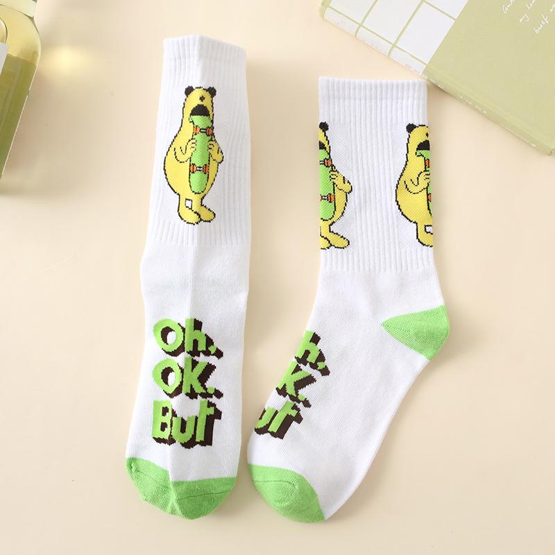 Ladies Spring Fashion Cartoon Letter Movement In Tube Cotton Socks