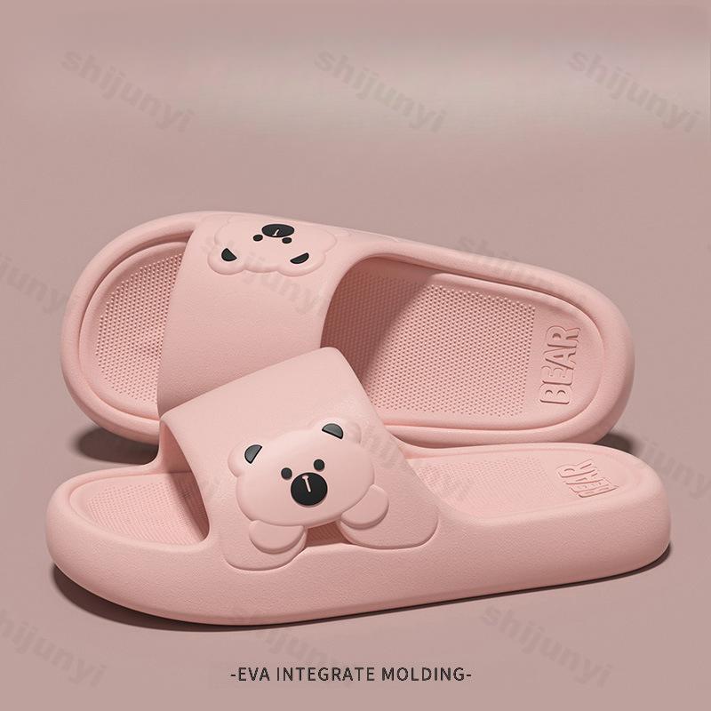 

Мультяшные тапочки для женщин с милым медведем, летние, для пары, мягкие, из ЭВА, для дома, ванной, нескользящие, комнатные, плоские шлепанцы, сандалии для женщин 44-45 розовый