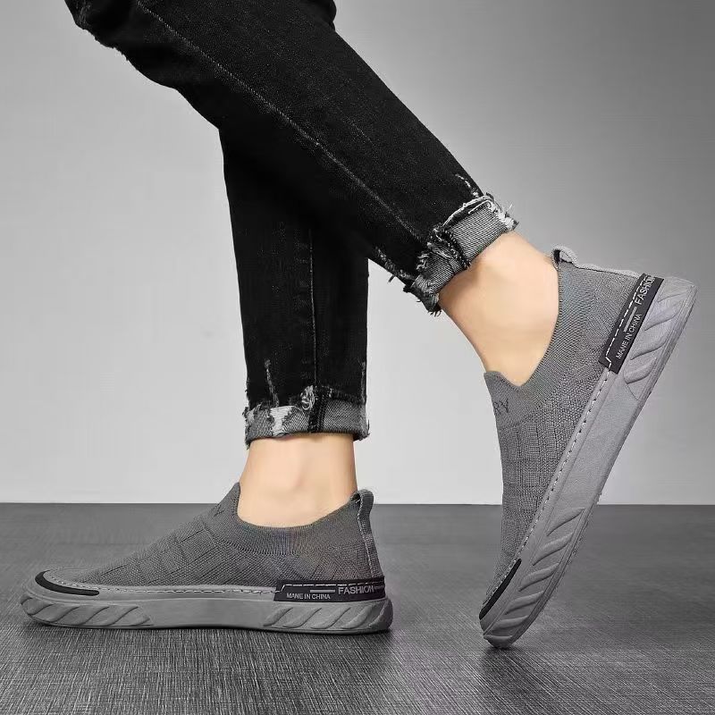 Lässige Herrenschuhe Frühling und Herbst Neue Koreanische Modische Herren Trendschuhe Fliegende Atmungsaktive Herren Board Schuhe Alltagsschuhe