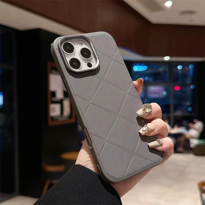 Luxury Plaid Leather Soft Edge Hard Phone Case for iPhone 16 15 14 Pro Max Anti Drop Protective Bumper Cover
