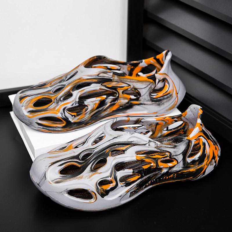 Fashion 2025 Summer Coconut Hole Shoes Bag Head Sandals Men's Beach Shoes Casual Foreign Trade Eva Garden Shoes Men's