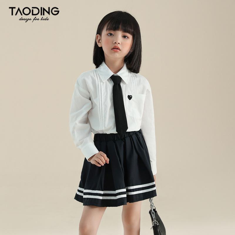 

Осенняя бейсбольная куртка для девочек из города Тао: Модный лацкан в американском стиле для детей 150cm 35-45kg белый