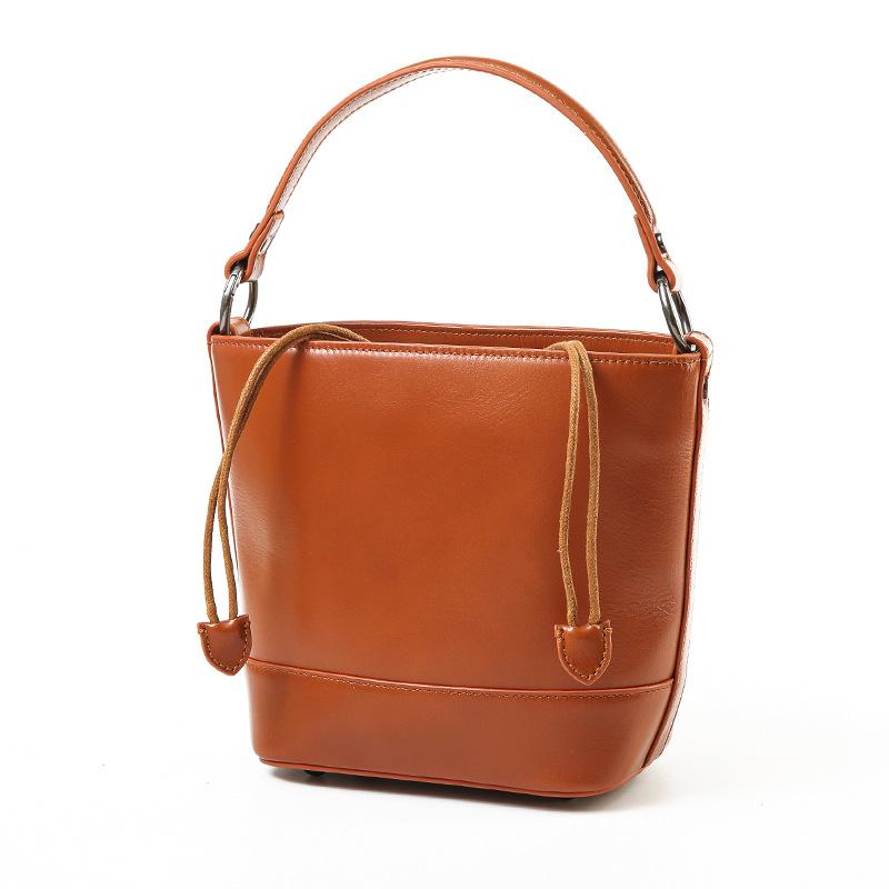 First layer vegetable tanned oil wax cowhide portable women's bag new fashionable large-capacity textured shoulder crossbody bucket bag
