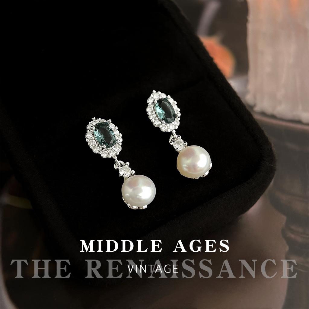 Sea blue~ medieval freshwater pearl blue zircon earrings retro French light luxury earrings