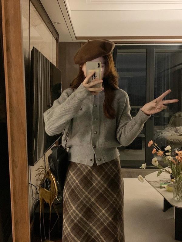 Plus Size Women's Brown Retro Plaid Woolen A-line Skirt for Autumn/Winter