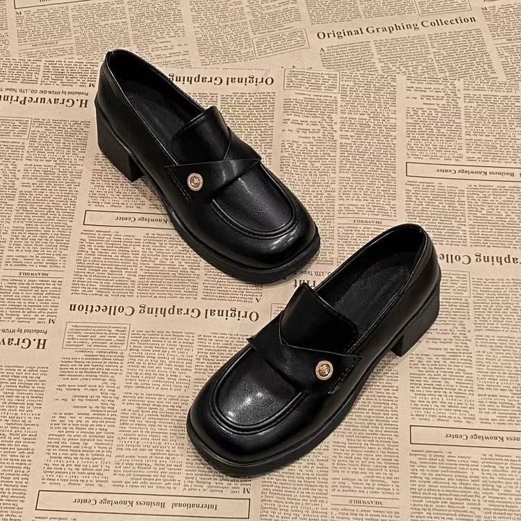 Women's Chunky Platform Loafers Gothic JK School Uniform Leather Shoes Black Casual Work Pumps with Metal Decor