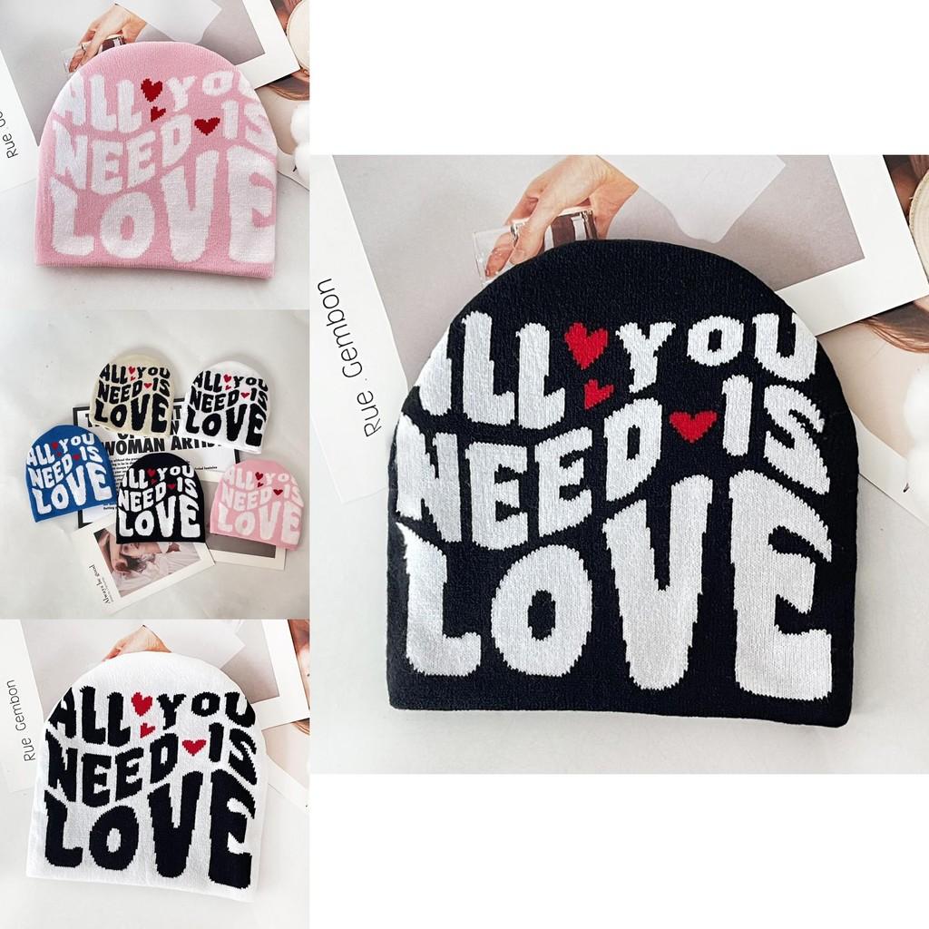 Simple Color Blocked Letter Heart Pattern Women Casual Warm Knitted Hat For Autumn Casual Wear
