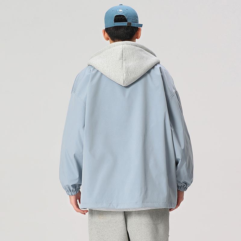 Поддельная двухкомпонентная куртка с капюшоном для мужчин — фото 5