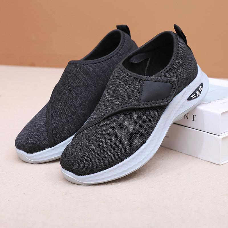 

Обувь женская весна новая большой размер легкая пожилая удобная дышащая легкая женская повседневная обувь-однопедалька для мамы 41 чёрный