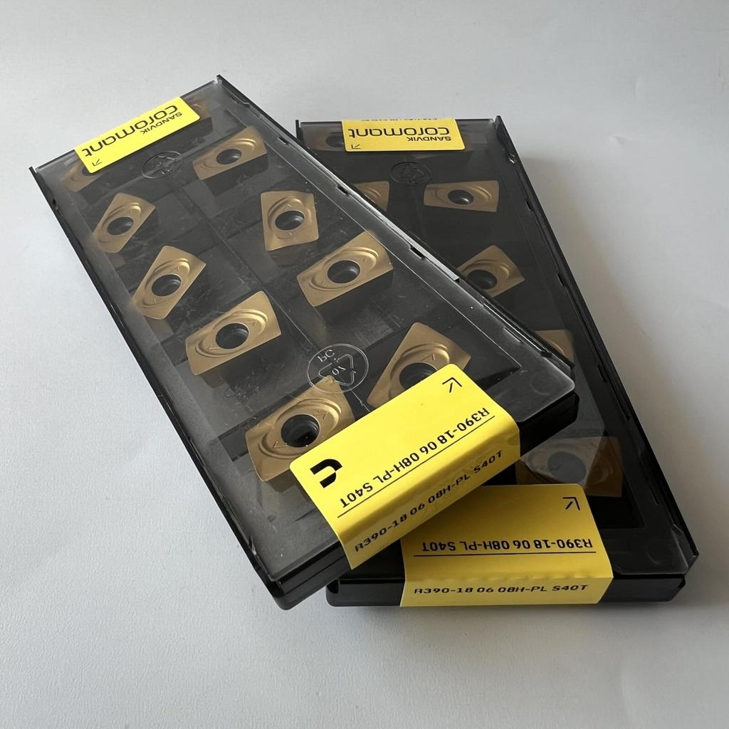 SANDVIK / R390-180608H-PL S40T / Original Swedish hard alloy blade 10 Pcs