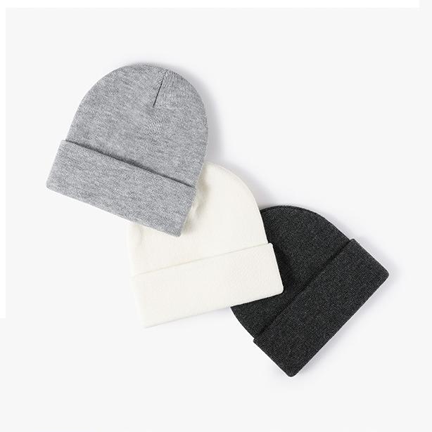 Unisex Winter Warm Ribbed Knitted Hat Acrylic Beanie with Custom Logo Digital Printing Solid Color and Cuffed Design