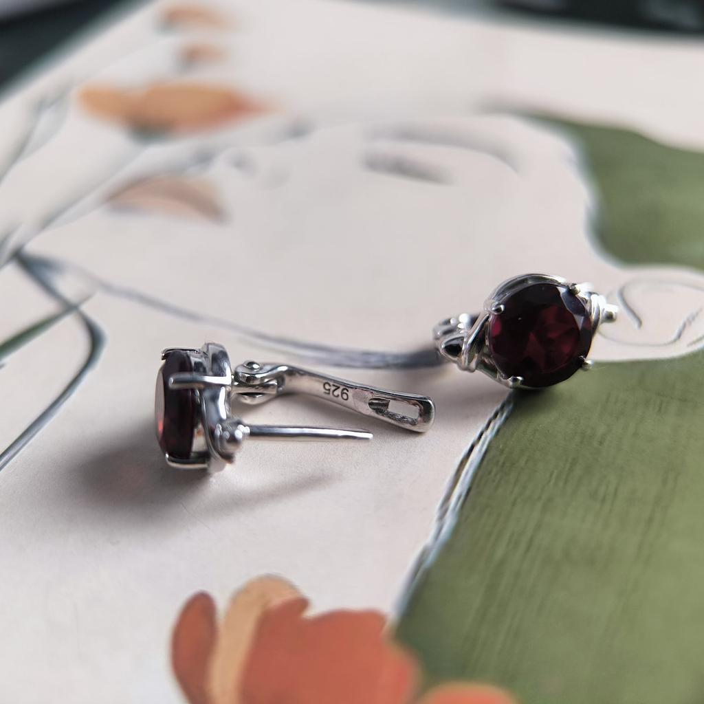 Серебряные серьги с искусственным гранатом nano 3.425ct (60002410)