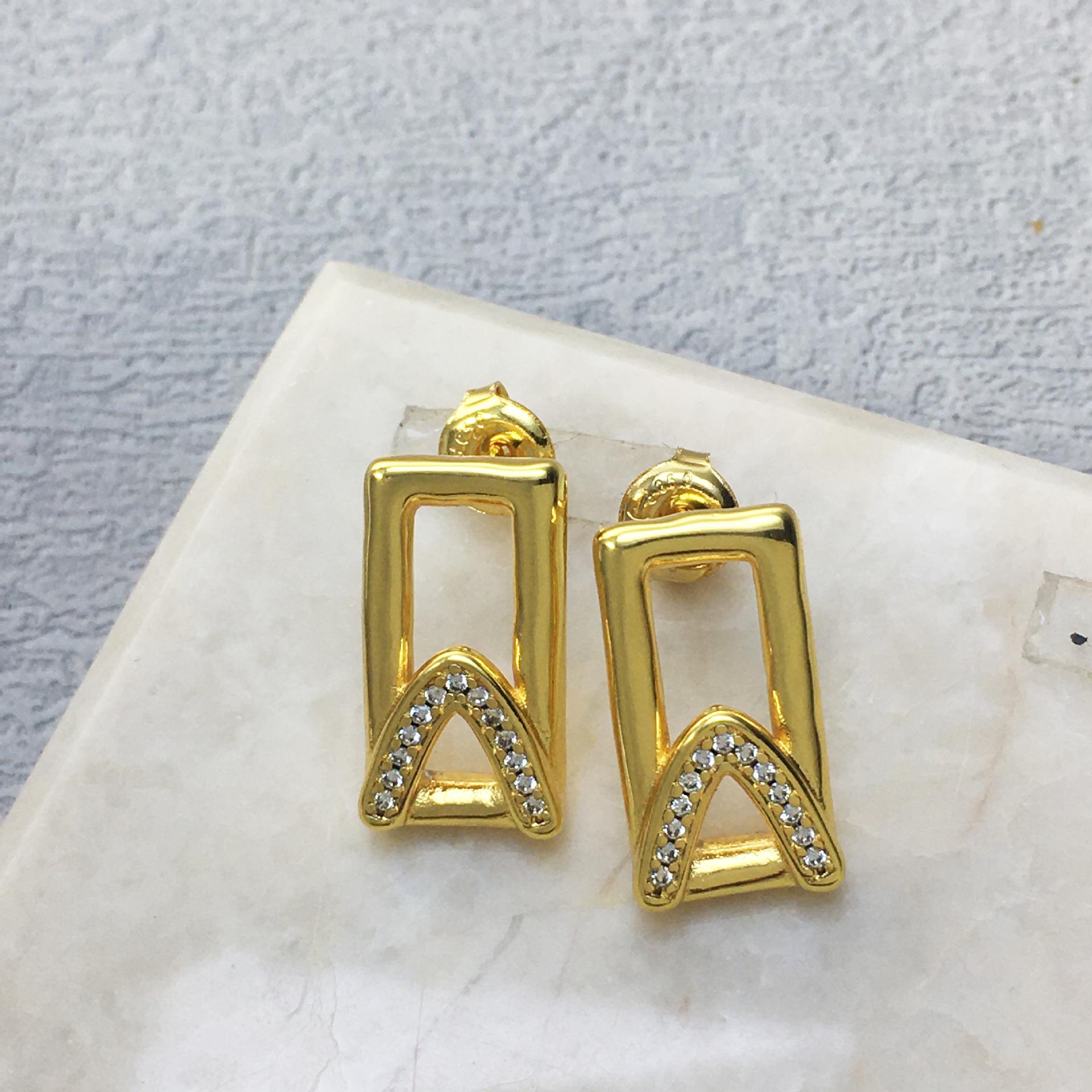2024 UNOde50 Crystal-Encrusted Versatile Women s Earrings